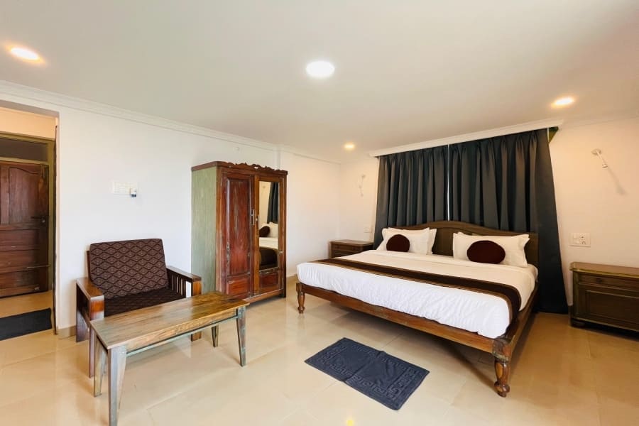 Family hotels in goa near beach