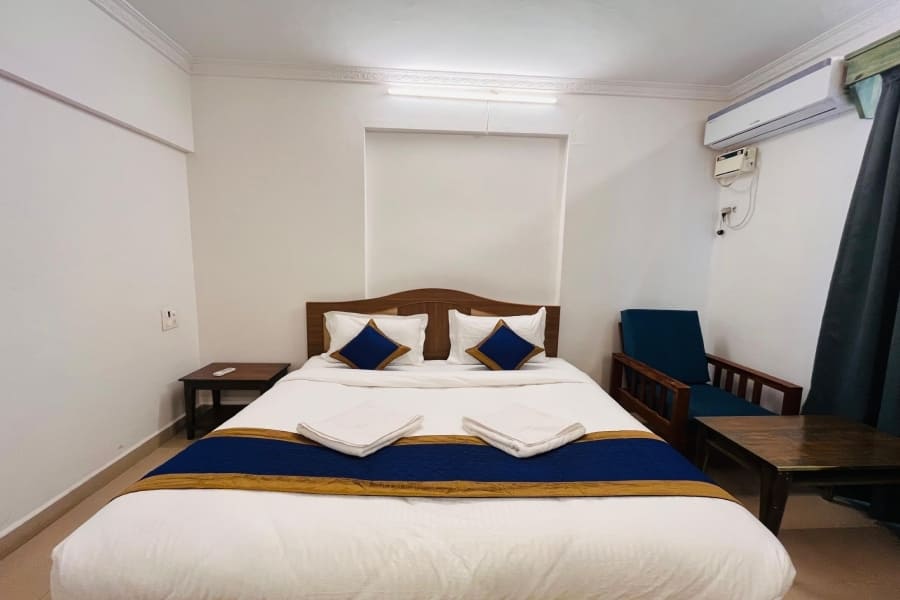 Hotels near morjim beach goa